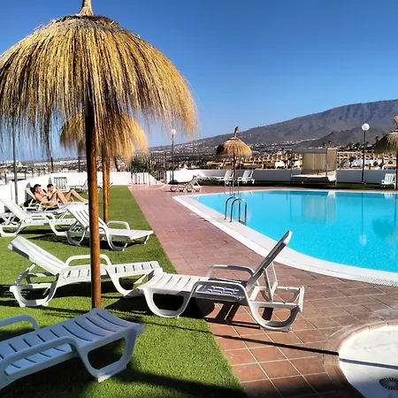 Island Village Tenerife Адехе